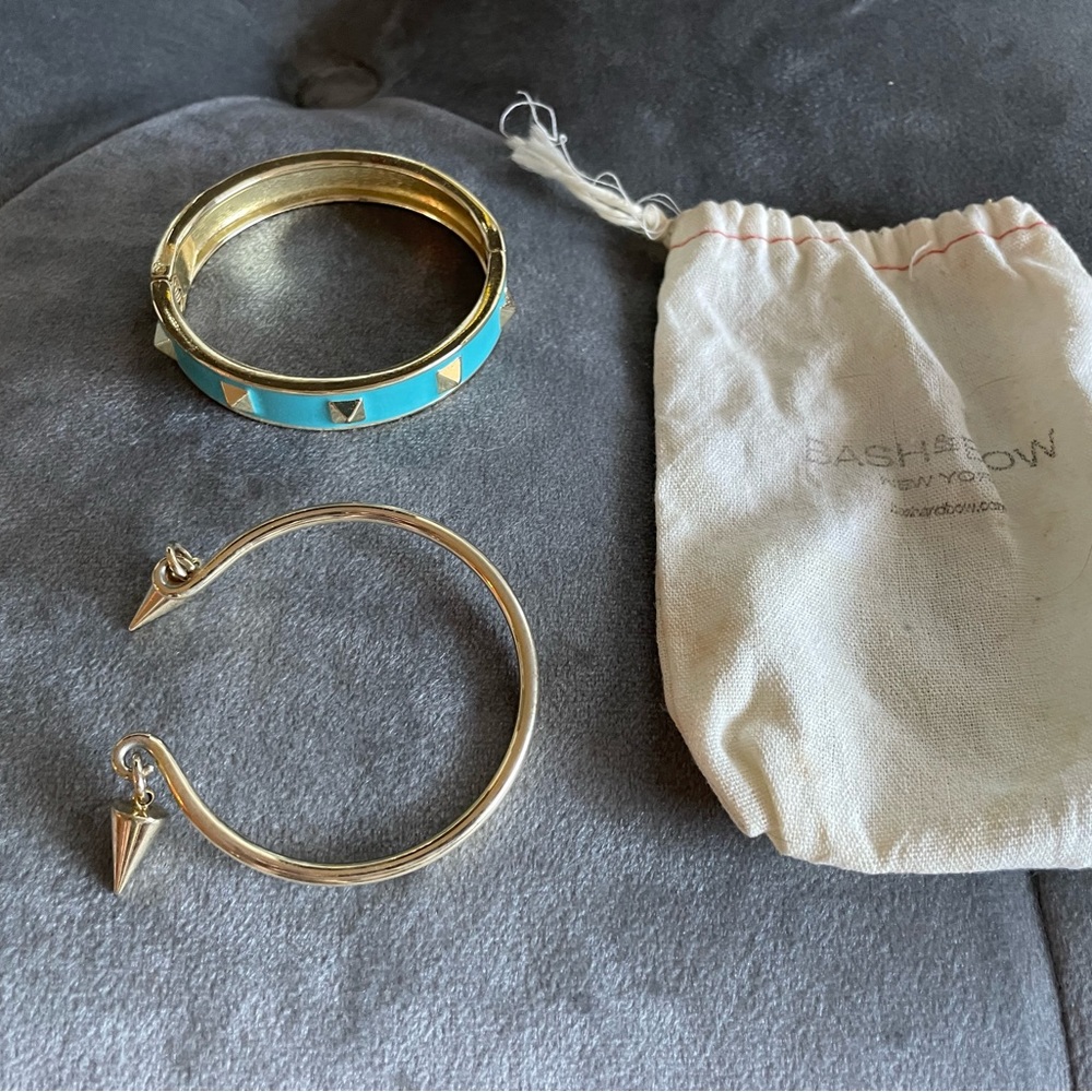Bash and bow bracelet set